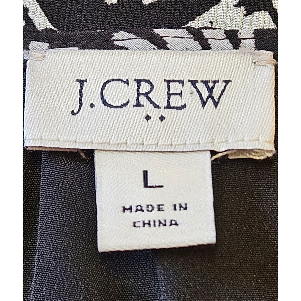 J. Crew Black & White Fan/Seashell Print V Neck Short Puff Sleeve Blouse Size L - Picture 6 of 7